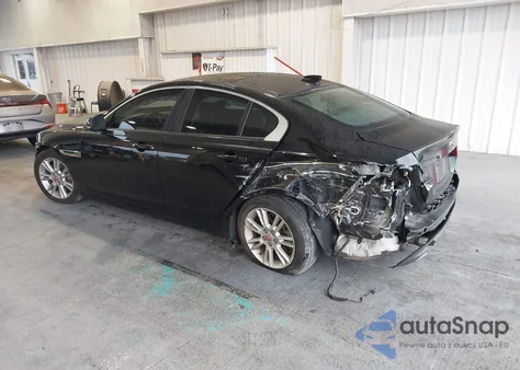 2018 Jaguar Xe 25T Premium from USA, damaged, VIN SAJAD4FX0JCP28438
